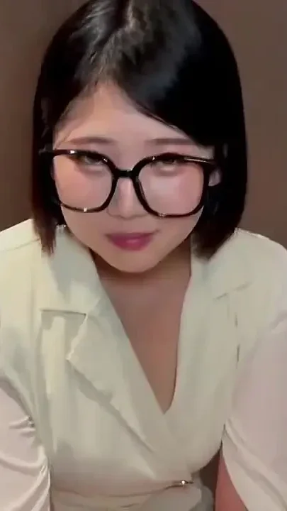 Asian Angel 27720