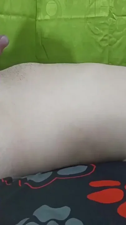18 year old brunette big saggy tits from New York United States fucking her