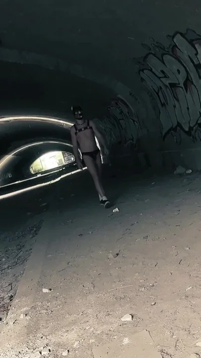 Cum Under the Bridge