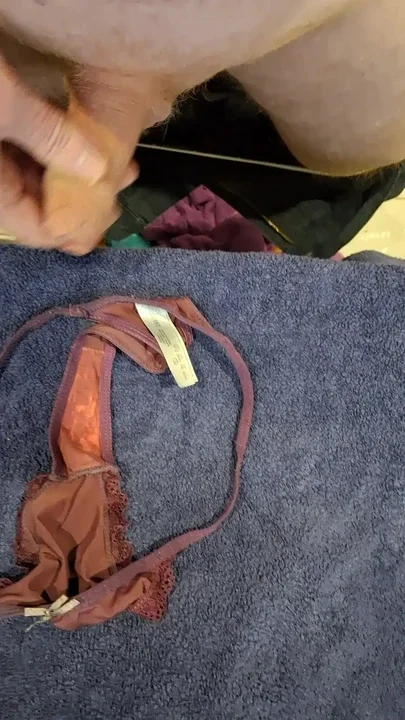 Cumming on 18yr olds Ellies thong