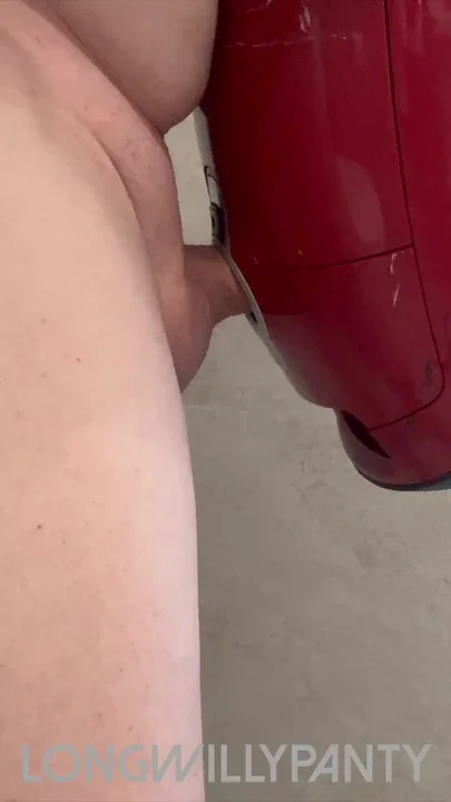 Straight guy gets a blowjob from a vacuum