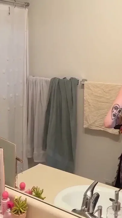 Getting Him Hard When His Girlfriend Cant