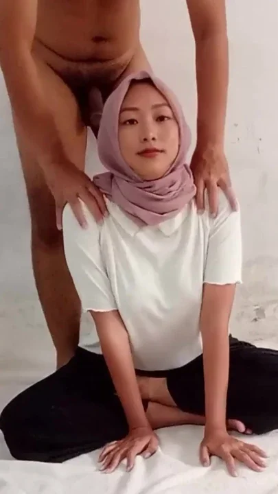 Bad hijab girl