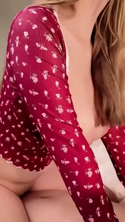 The Best Morning Ever for My Big Boobs Step Sister ends with a Creampie Clip 2