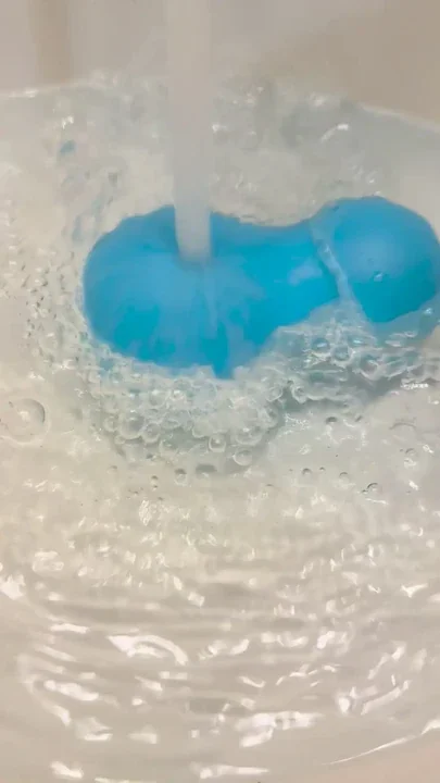 SsecnirpNailati's sex toy from Hallo Cake