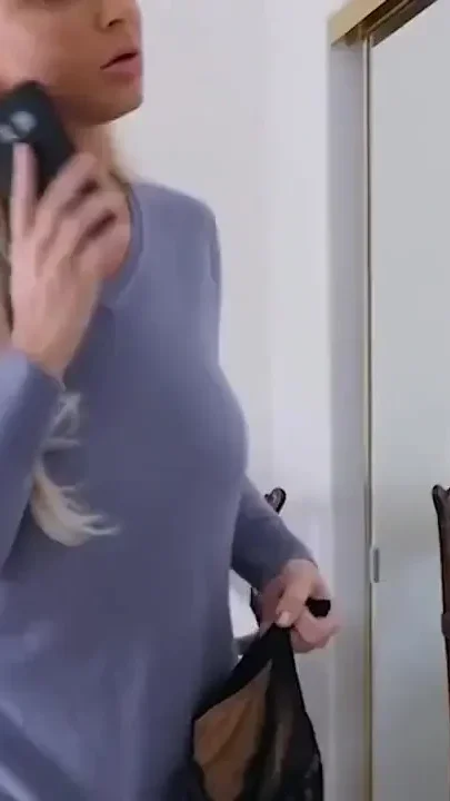 Slutty stepdaughter Jojo Kiss striptease and lick her stepmom's pussy to cheer her up