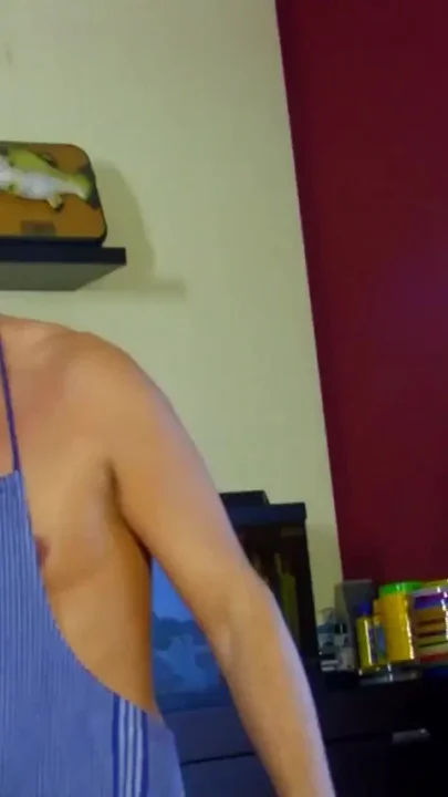 Babe gets mouth cumshot after getting hard fuck with a condom on