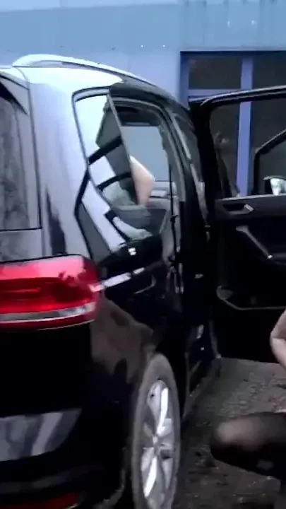 Young cock for mature in heat