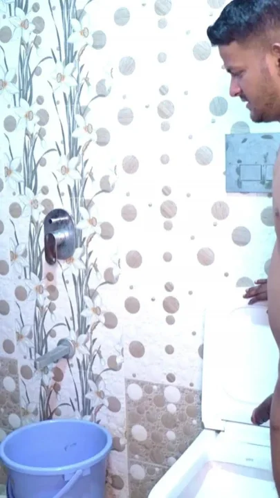 Rukhsar Ne Aniket ko bulakar uska land chusa Clip 1