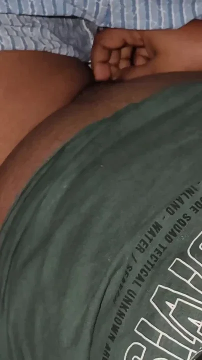 Mallu girl self masterbating and blowjob with neiber Clip 1
