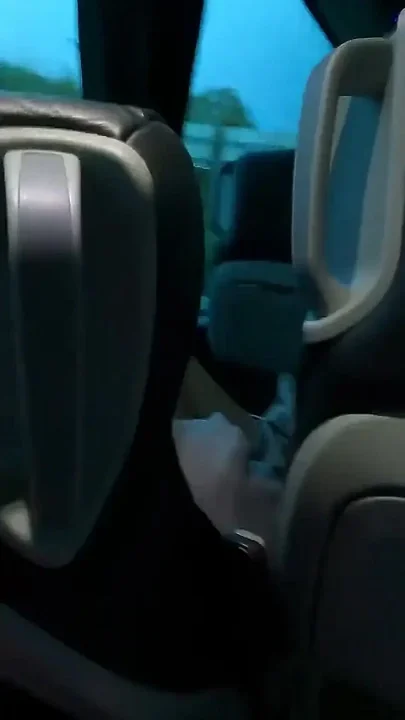 I Get on a Bus in Underwear and Masturbate with People Suspicious About Me