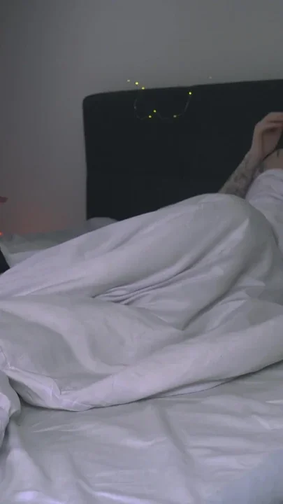 I Fucked My Virgin Step Sister on New Year's Eve in Shared Bed Clip 1