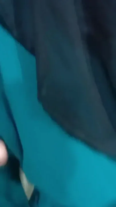 Hijabi Girlfriend Was Fucked by Her Boyfriend in Hotel