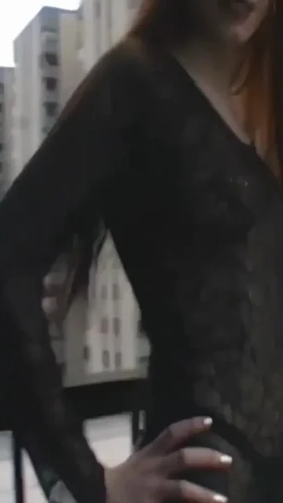90's goth girl loves spiders and cock