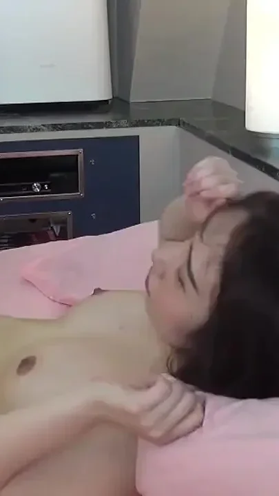 Hentai horny asian sluts 018