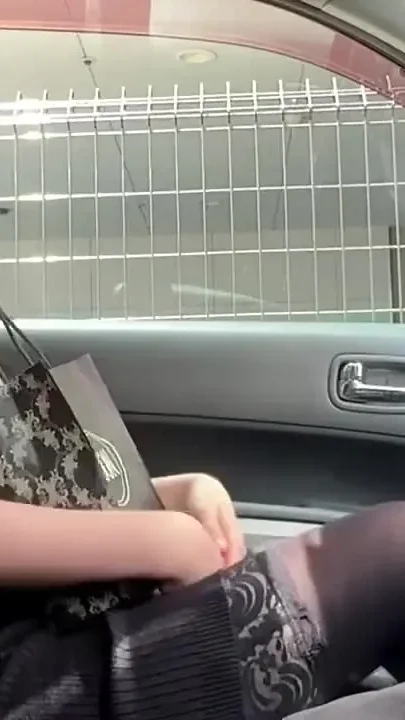 Carseatchaos as the Gal Ceo Meets Heat Her Bold Drive Ending in a Warm Swallow