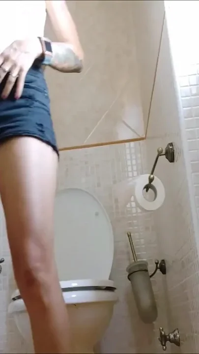My Stepaunt's Pee Has Never Been so Hot