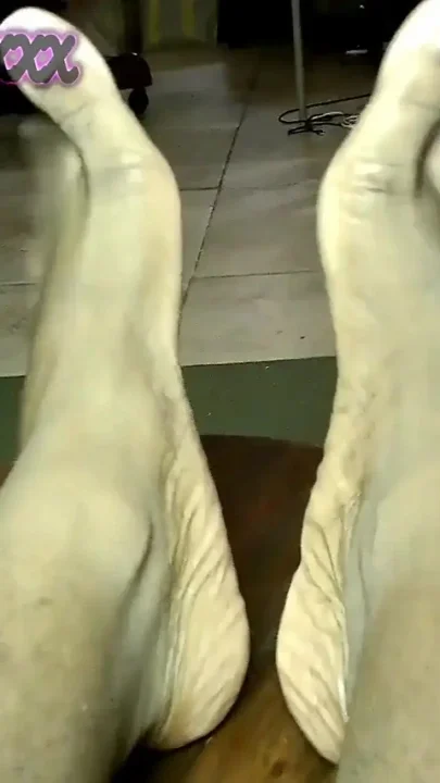 Sissy boys worship my sweaty feet