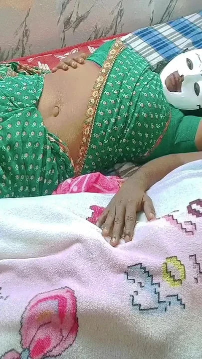 Horny Unsatisfied Step Stepmom Seduced Step Stepson to Satisfied Her Full Tamil