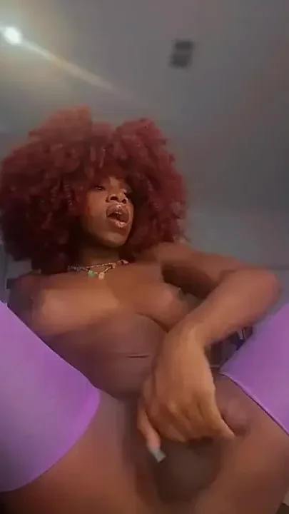Purp Thighs I was too horny The nut is thick and i got two angles You get to see