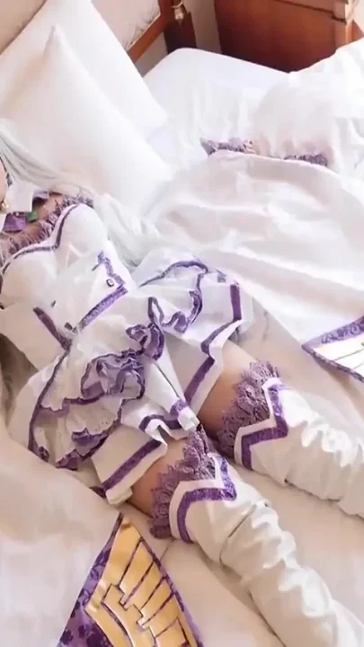 Asian Angel 27528