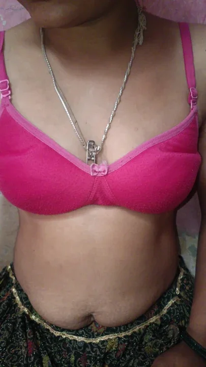 Anti showing boobs and hairy armpits
