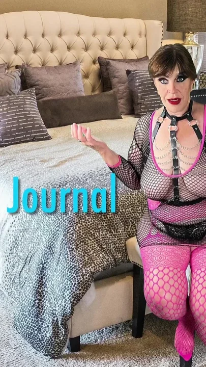 Granny Carmens Happy New Year Friday's Solo Orgasm 1226fap