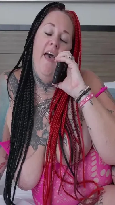 Auntie Amber Cecks Out the Local Neighborhood Whore