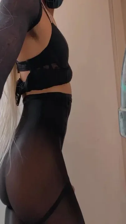 Solo pantyhose