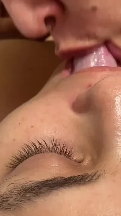 She fucks my throat with her enormous tongue again Clip 1