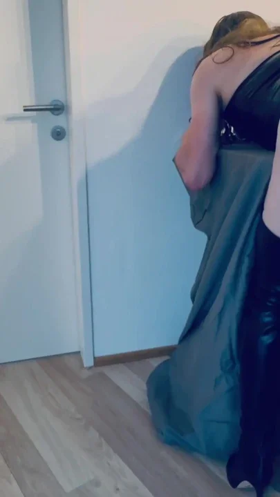 The fucking machine let me moan until fuck me anal it goes deep and fast with