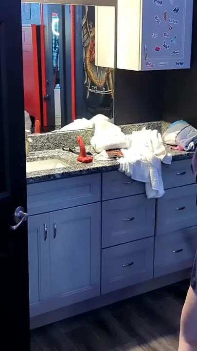Hot Wife Still as Energy After Her Date on the Sex Swing