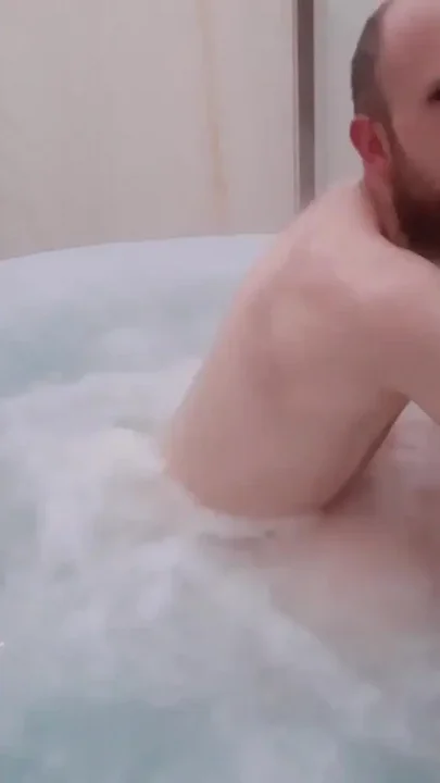 Fucking BBW in Hot Tub Doggy Style