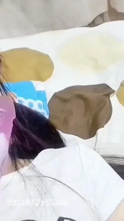 University student is caught on social media Clip 1