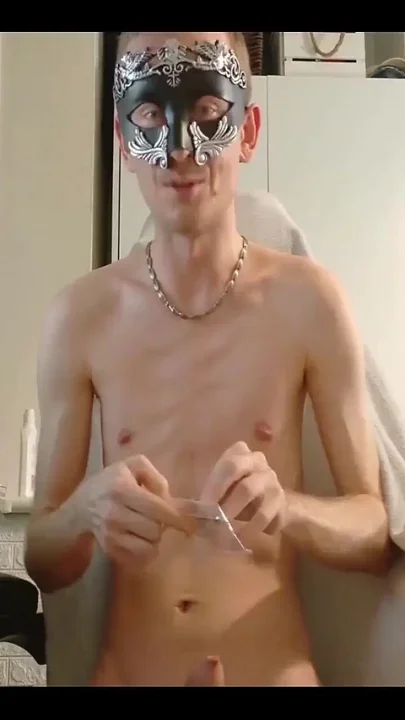 Watch me electrocute inside of my cock