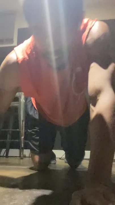 Fitness streamer& content CreatorUploading tons of fitness for rankWatch& share