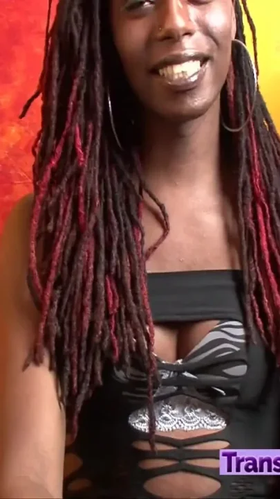Sweet and fun black beauty trans girl tempts you