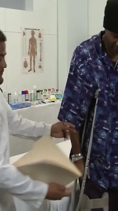 Female Doctor Makes a Black Guy Feel Better by Fucking Him
