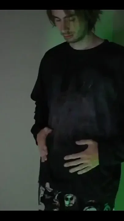 Belly Twink Masturbation