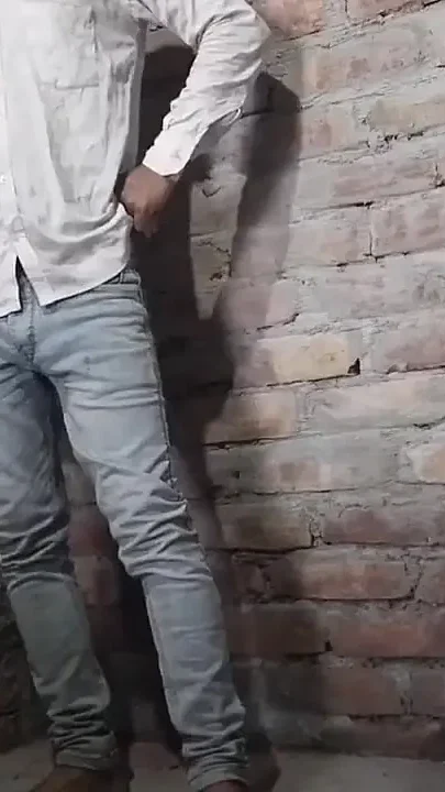 A Boy From the Panchayat Took a Student Girl From Gau to a Closed Factory