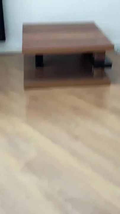 The Cute Courier Turned Out to Be a Pervert Fucked Her and Cum in Her Mouth to