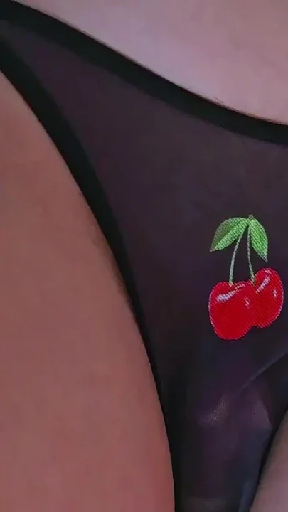 I Was Masturbating in Public Bus When This Stranger Slide His Cock Inside My Panties