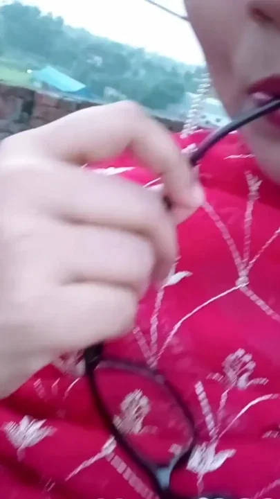 Beautiful Deshi girl fucking video Part01 Clip 1