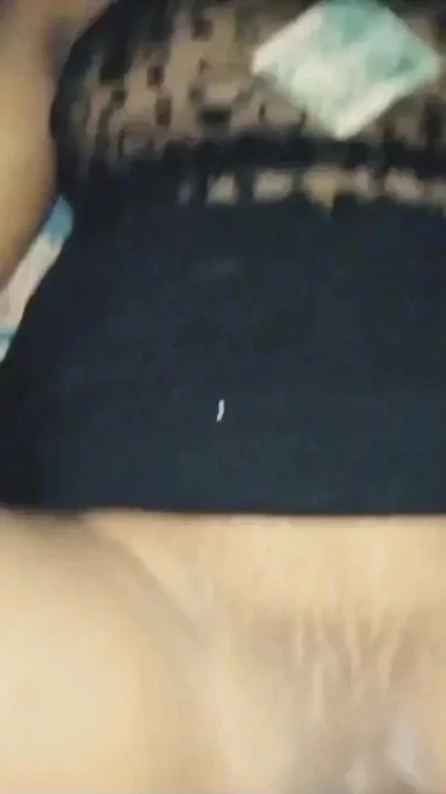 Desi girl love making affairs has friends and love Clip 1