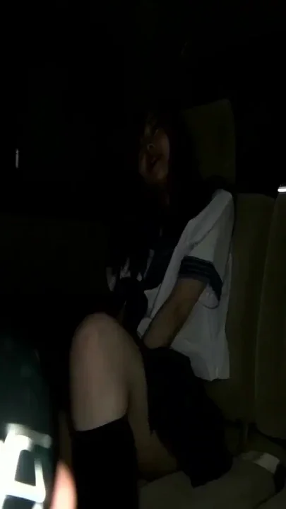 Naniwa Girl Loses Control as Teasing Turns Into a Deep and Wildly Intense Night