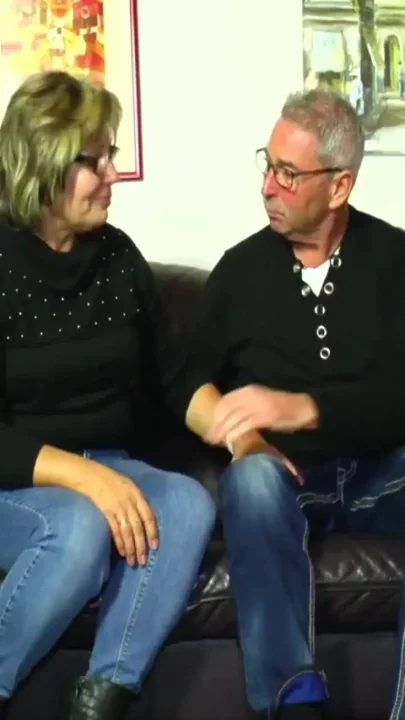 Old lady likes to get facial and tits ending at the same time