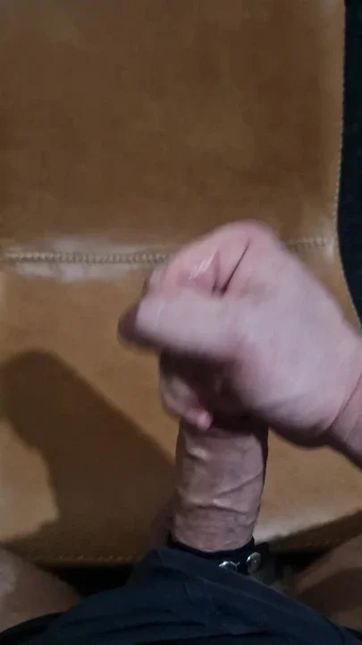 Edged Cumshot