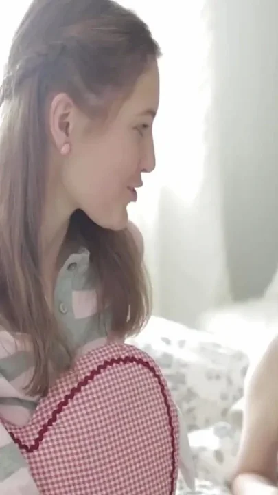 Teenie Playdolls From Moscow in Threesome