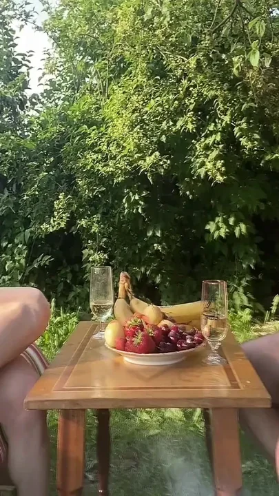 Fruit Feeding of Feet