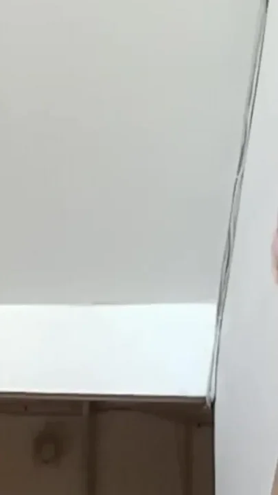 Sucking my cock in the entrance 2